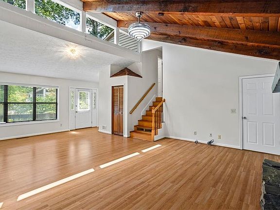 4th image of 2289 Wilderness Way