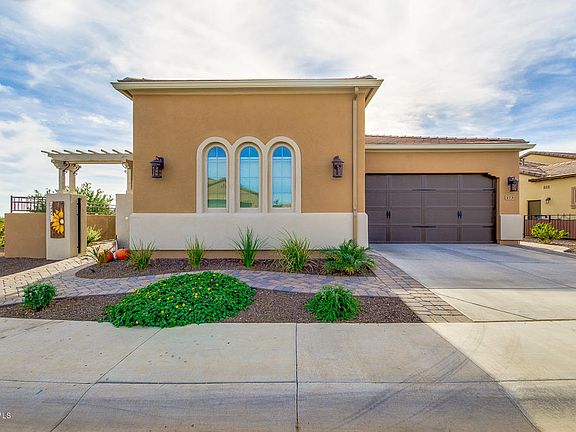 2nd image of 173 E Kennedia Dr