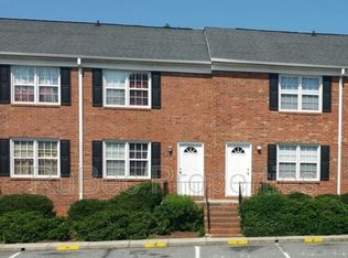 913 Nottingham Dr APT 33, Gastonia, NC 28054