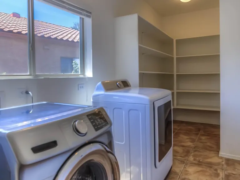 3982 W Rocky Spring Dr — Photo 7