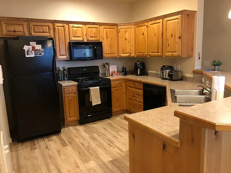 1028 Canyon Vista Rd #2 — Photo 2