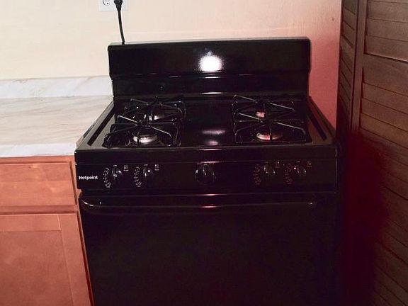 2nd image of 714A 12th St