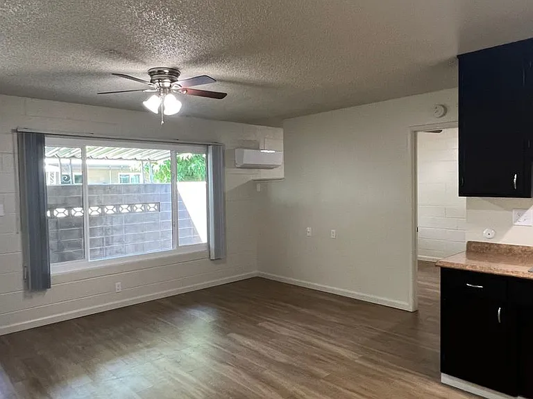 2124 Wylie Dr — Photo 16