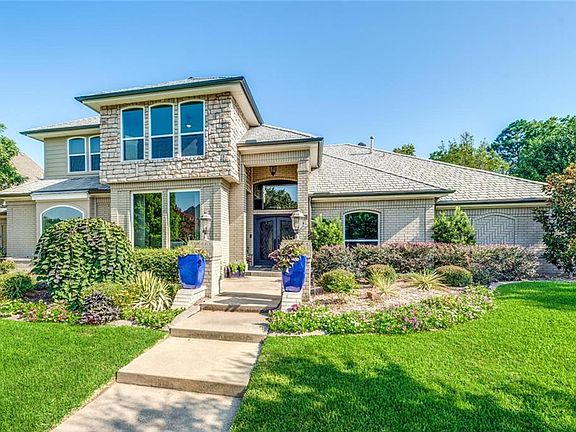5th image of 4820 Lakeside Dr