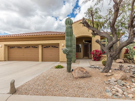 3rd image of 5102 E Desert Vista Trl