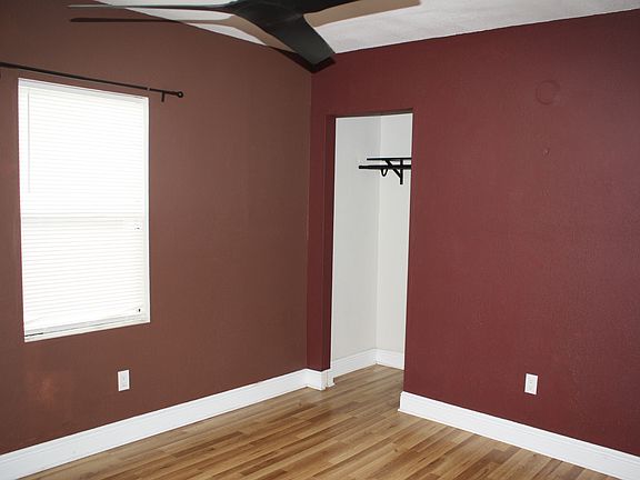 5th image of 4725 3rd Ave S