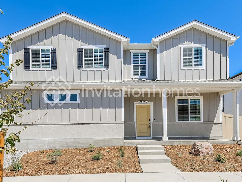 1st image of 22285 E 39th Ave