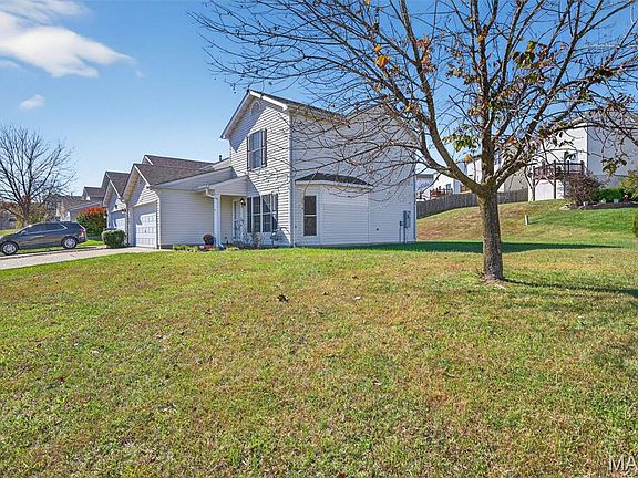4th image of 615 New Hampton Dr