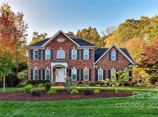 217 Limerick Dr, Matthews, NC 28104