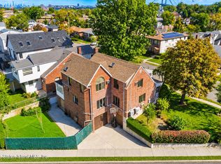 92 Piedmont Ave, Staten Island, NY 10305