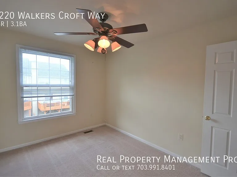 6220 Walkers Croft Way — Photo 12