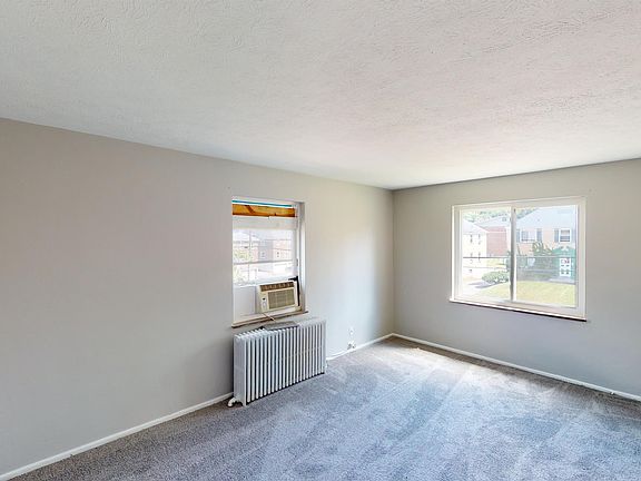 2nd image of 55 Gorman Ln #4