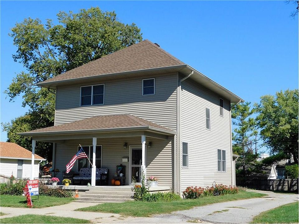 1st image of 724 N Franklin St