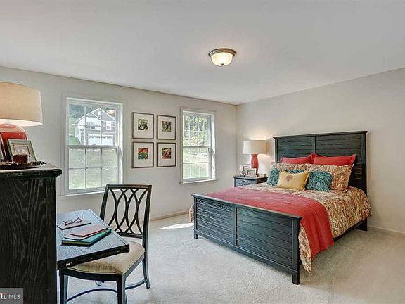 3rd image of 119 Kittochtinny Dr
