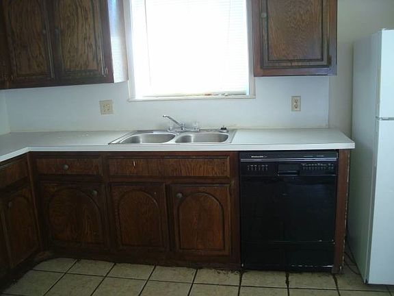 3rd image of 6313 NW Elm Ave APT B