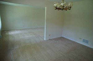 5th image of 29W220 Renouf Dr