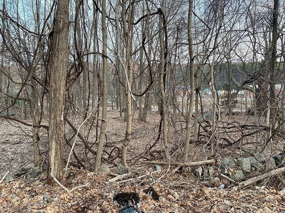 106 Millbury St, Grafton, MA 01519 Zillow