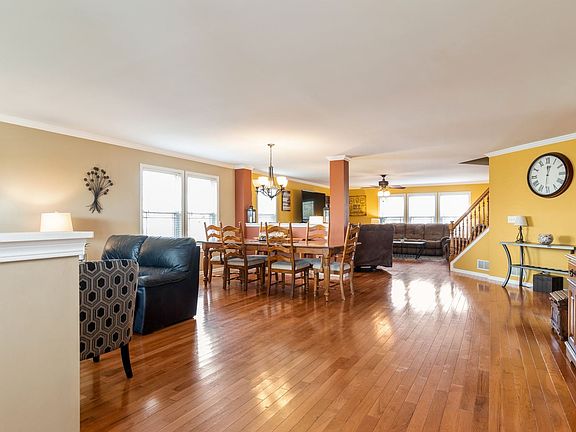 2nd image of 3104 Pond End Ln