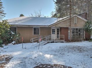 358 Spring Hill Rd, Sharon, NH 03458