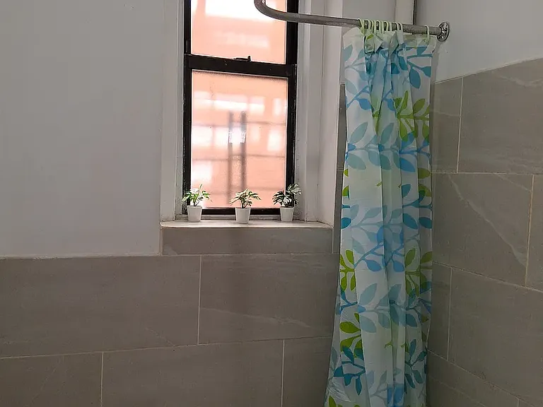 834 Riverside Dr #3E — Photo 15