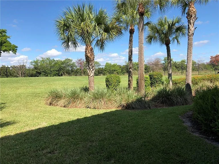 7911 NW 128th Ln #11-C — Photo 43
