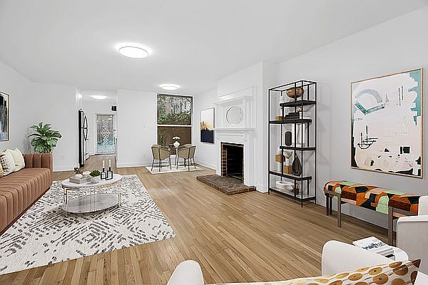 1st image of 40 W 83rd St #B