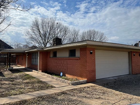 2nd image of 4303 Anthony Ln