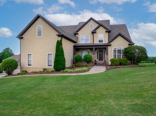 300 Castle Creek Dr, Greer, SC 29651