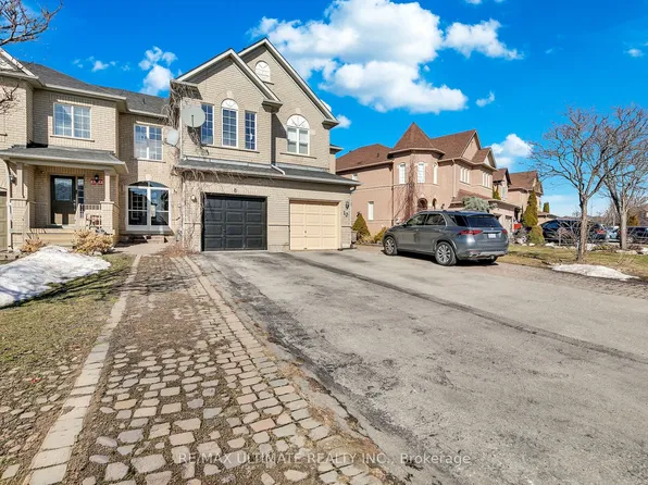 8 Kinney Gate, Vaughan, ON L6A 2S3