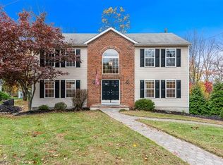 25 Tennis Ter, Sparta, NJ 07871