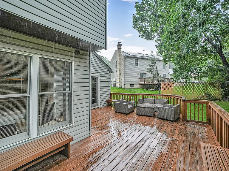 18420 Shady View Ln — Photo 46