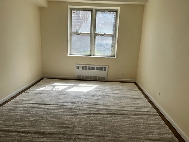 4295 Webster Ave #L7 — Photo 3