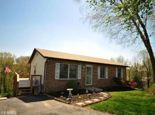 421 London Ct, Westminster, MD 21157