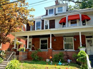 12 Oak Ln, Trenton, NJ