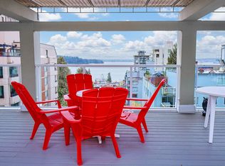 1750 Esquimalt Ave #502, West Vancouver, BC