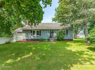 78 N Linden St, Mechanicville, NY 12118