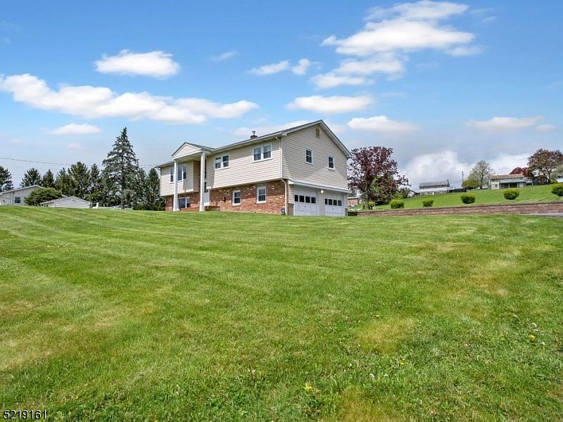 15 Armstrong Rd, Wantage, NJ 07461 Zillow