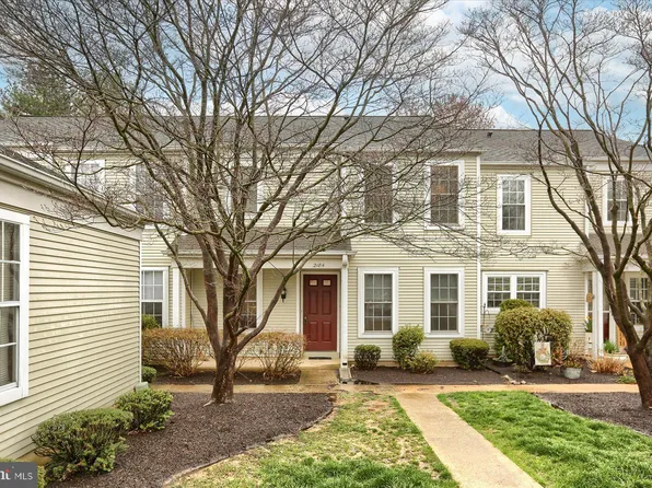 2184 Wexford Rd, Palmyra, PA 17078