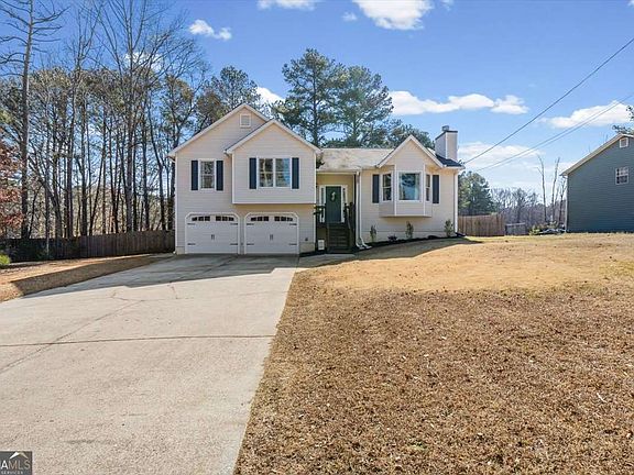 2nd image of 622 Holland Rd