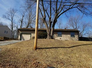 5024 N Randolph Rd, Kansas City, MO 64119