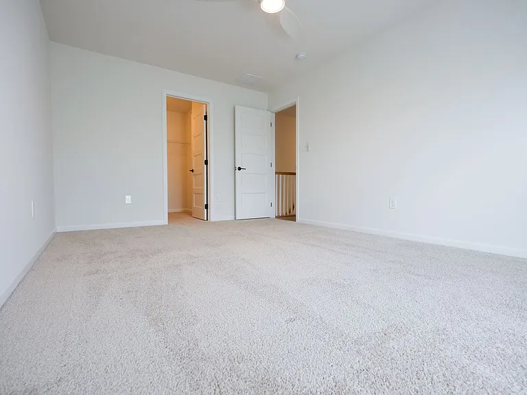 245 Hollyhock Dr — Photo 54