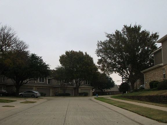 4th image of 3016 Glen Meadow Dr