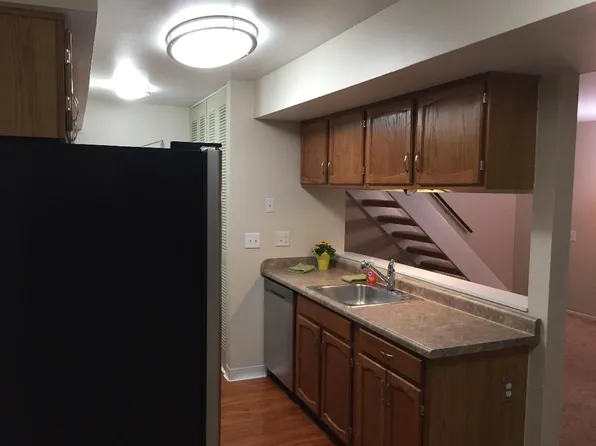 3233 Northfield Ct #A, Lake Orion, MI 48360