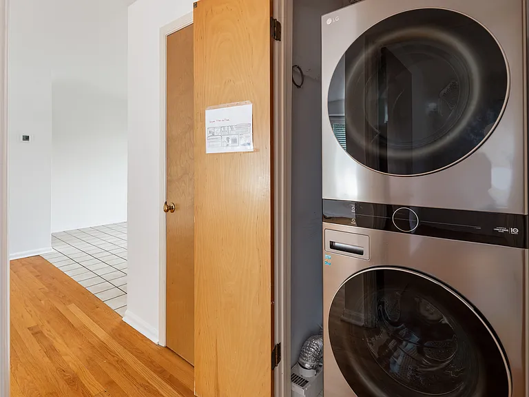 44 Pleasant St #23D — Photo 18