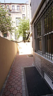 Rented by Alexander Hidalgo, Inc. | media 78