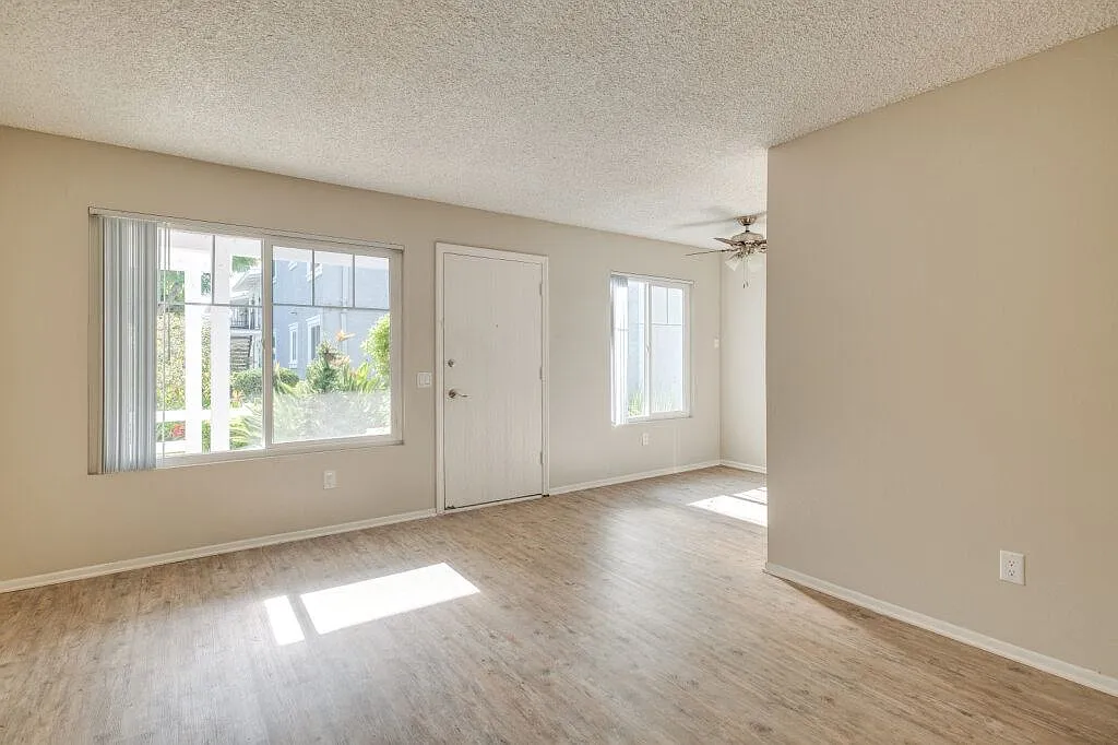 The Pointe at 2316 — Photo 3