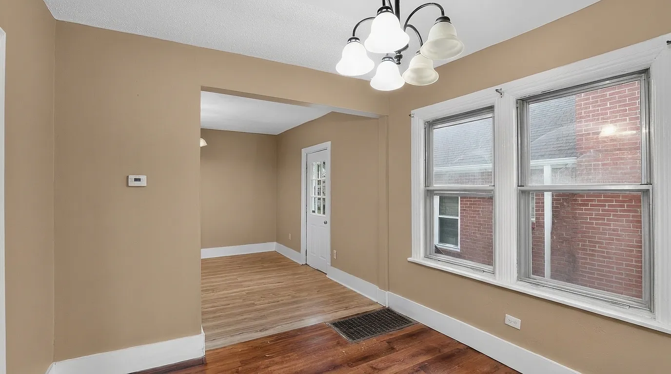 2 bed, 780 sqft, $1,250 — Photo 2