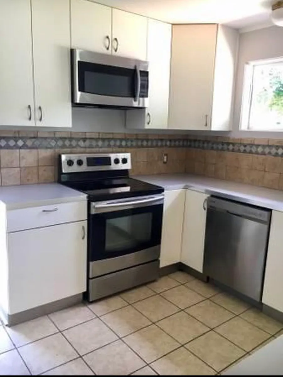 Building Photo - 958 Blackberry Cir