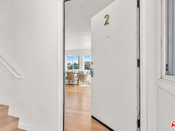 2nd image of 29 Lighthouse St #2