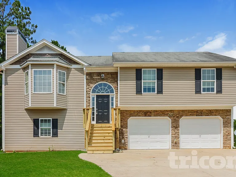 241 W Fork Way — Photo 1